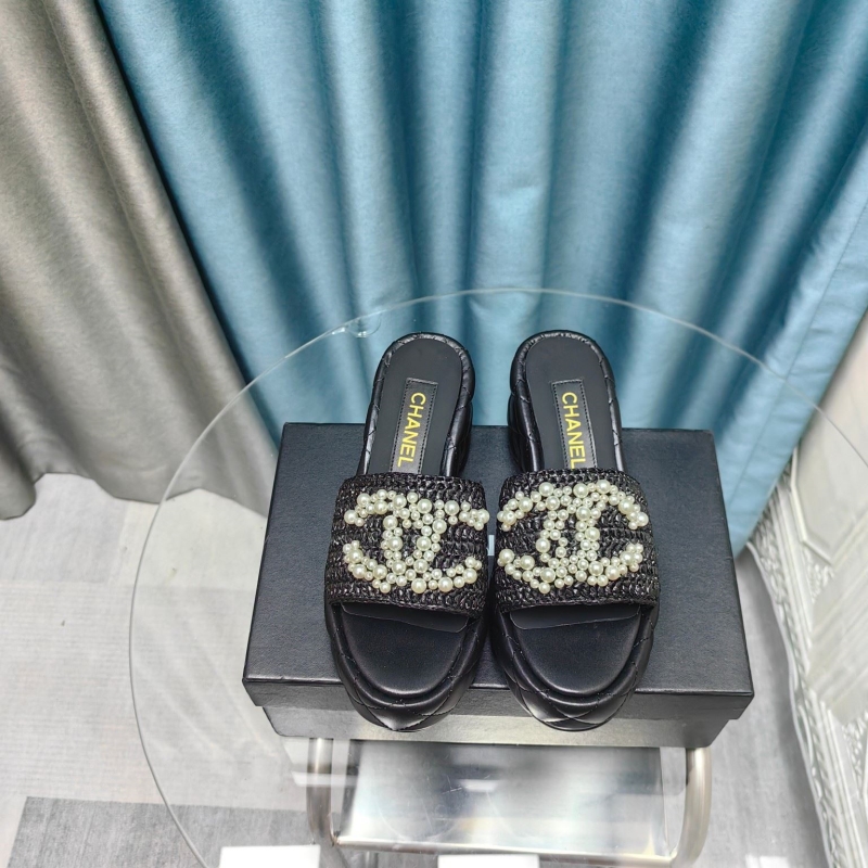 Ch*el slippers